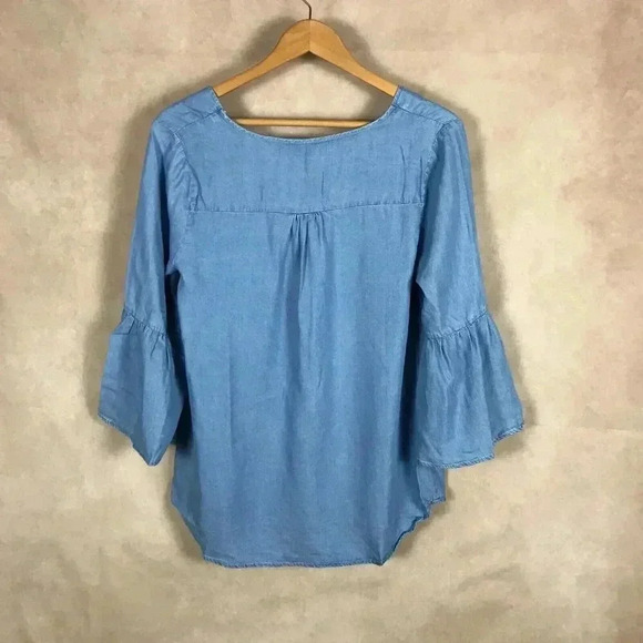 Soft Bell Sleeve Blue Belle Boho Top NWT SMALL - Picture 6 of 7